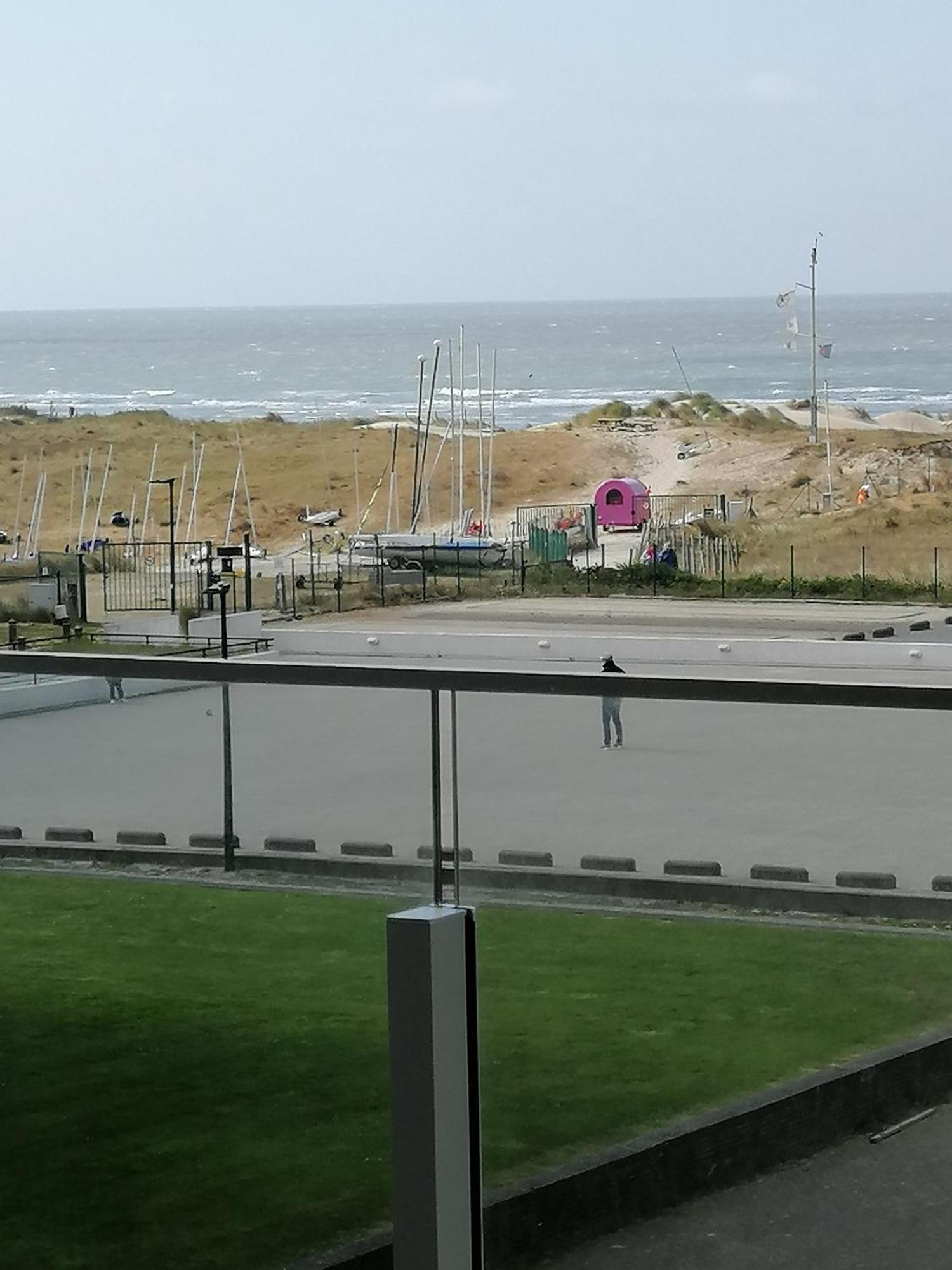 Zee En Strand De Panne Kültér fotó